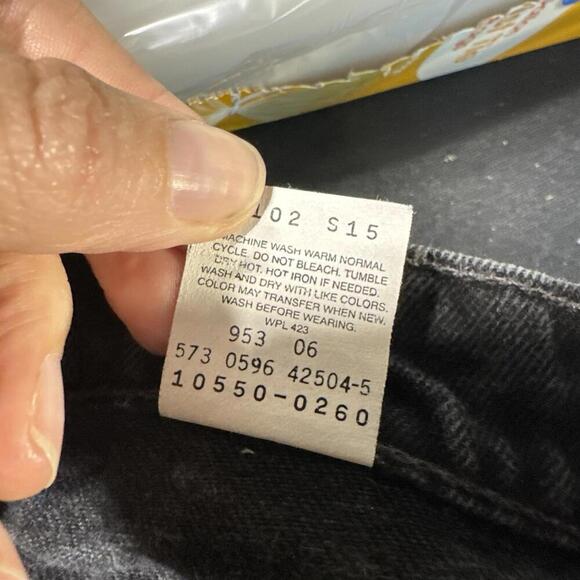 Vintage Levi's jeans womens 9/10 black 550 90s relaxed fit tapered leg cotton - Picture 7 of 7